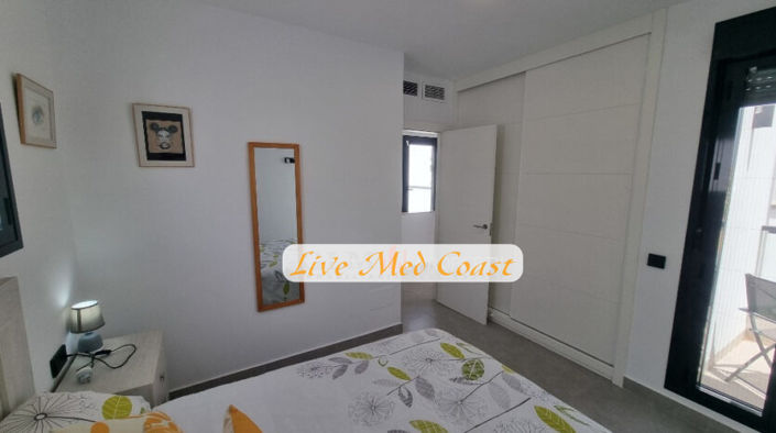 Image No.18-3 Bed Villa for sale