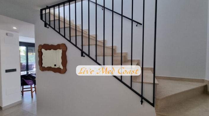 Image No.41-3 Bed Villa for sale