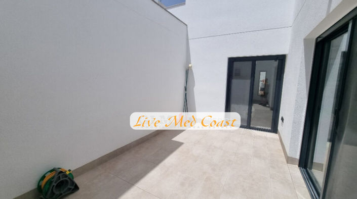 Image No.44-3 Bed Villa for sale