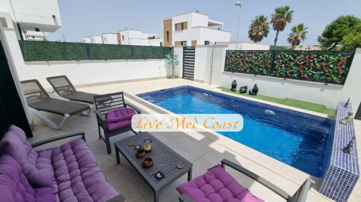 Image No.50-3 Bed Villa for sale