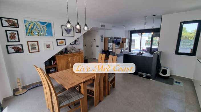 Image No.7-3 Bed Villa for sale