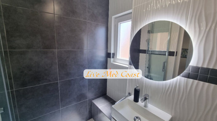 Image No.22-3 Bed Villa for sale