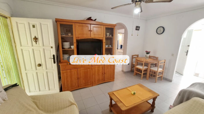 Image No.17-4 Bed Townhouse for sale