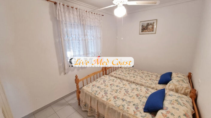 Image No.21-4 Bed Townhouse for sale