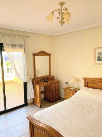 Image No.12-3 Bed Villa for sale