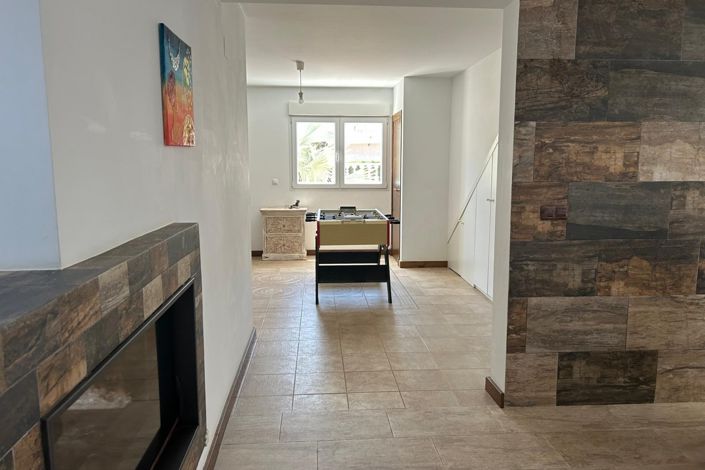 Image No.25-4 Bed Villa for sale