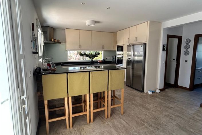 Image No.27-4 Bed Villa for sale