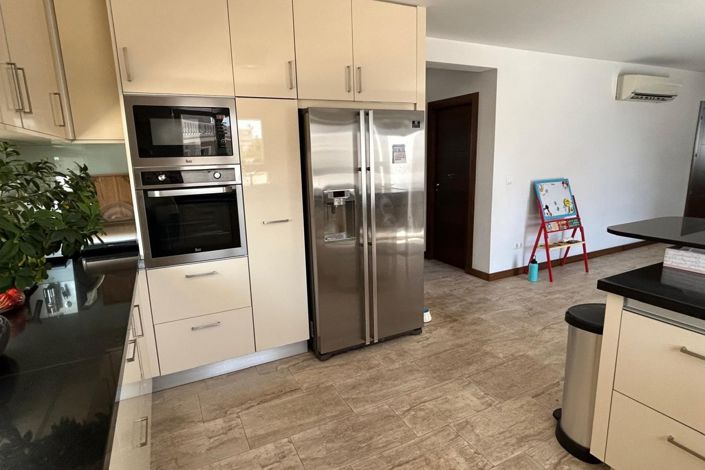 Image No.29-4 Bed Villa for sale