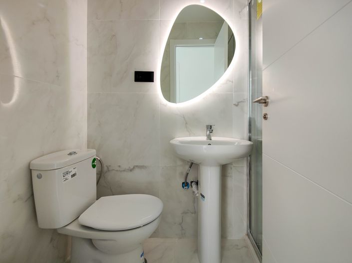 Image No.24-2 Bed Apartment for sale