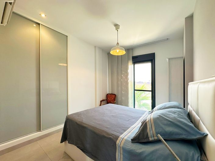 Image No.23-3 Bed Apartment for sale