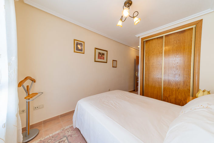 Image No.16-2 Bed Apartment for sale