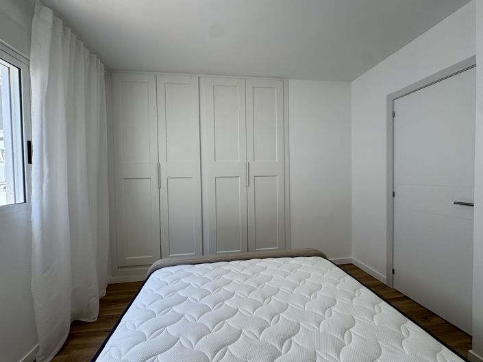 Image No.19-2 Bed Apartment for sale