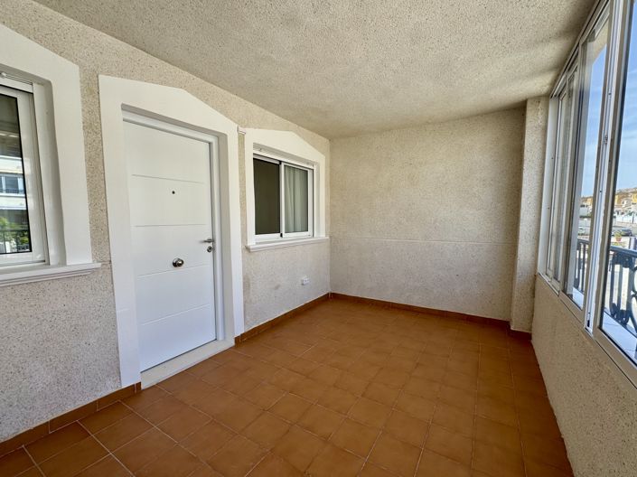 Image No.22-2 Bed Apartment for sale