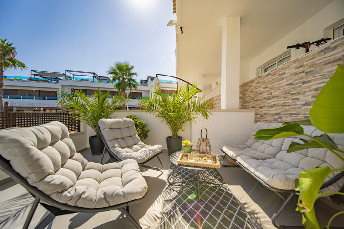 Image No.16-3 Bed Townhouse for sale