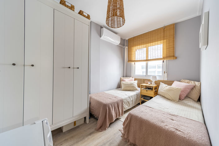 Image No.17-3 Bed Townhouse for sale