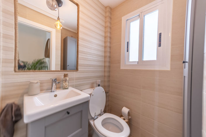 Image No.19-3 Bed Townhouse for sale