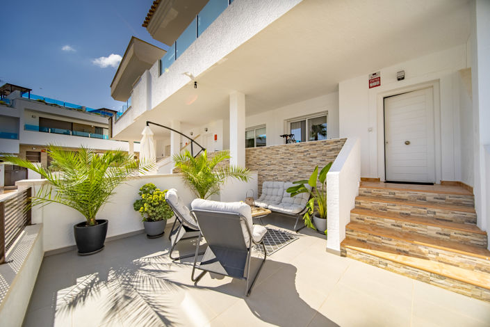 Image No.2-3 Bed Townhouse for sale