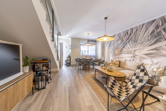 Image No.6-3 Bed Townhouse for sale