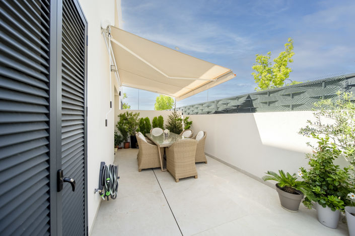 Image No.18-2 Bed Villa for sale