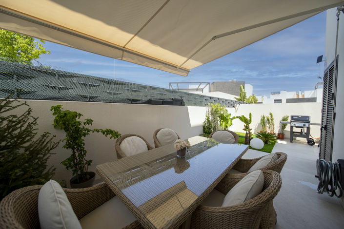 Image No.20-2 Bed Villa for sale