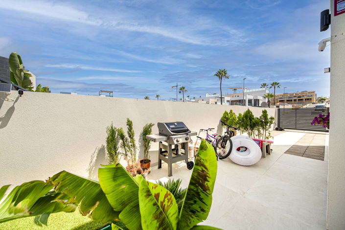 Image No.21-2 Bed Villa for sale