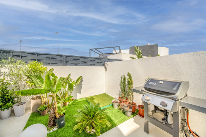 Image No.22-2 Bed Villa for sale