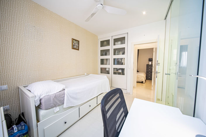 Image No.16-2 Bed Apartment for sale