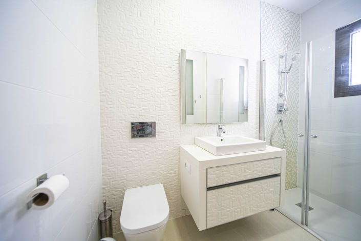 Image No.18-2 Bed Apartment for sale