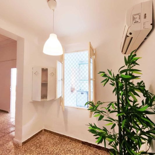 Image No.4-4 Bed Townhouse for sale