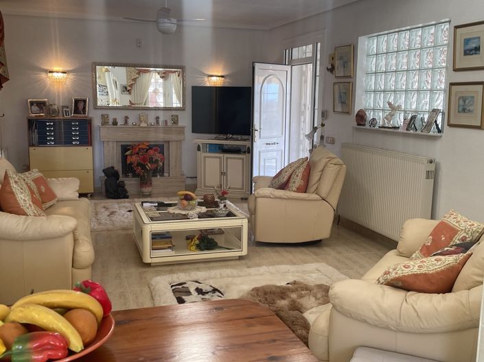 Image No.21-5 Bed Villa for sale