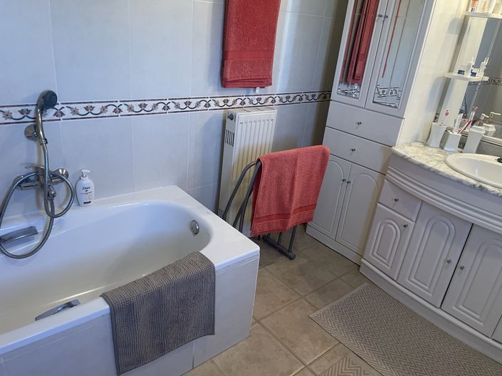 Image No.33-5 Bed Villa for sale