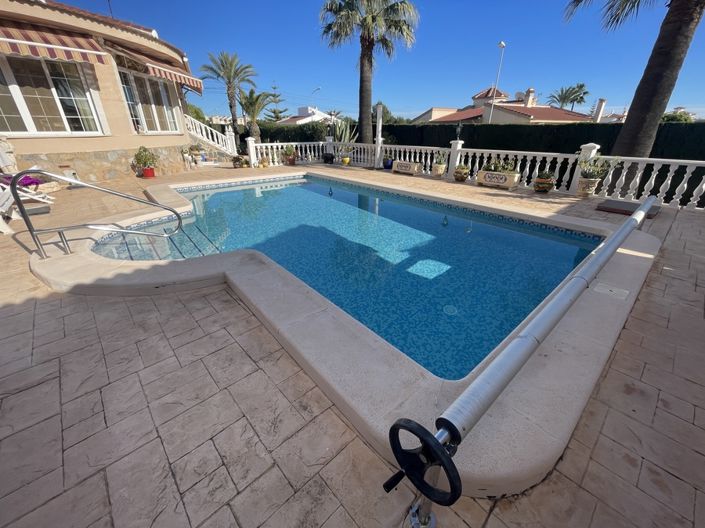 Image No.4-5 Bed Villa for sale