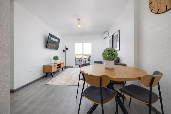 Image No.25-2 Bed Apartment for sale