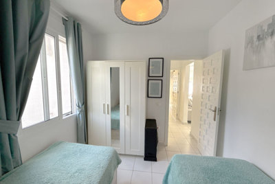 69874beachside-villa-la-zenia-8