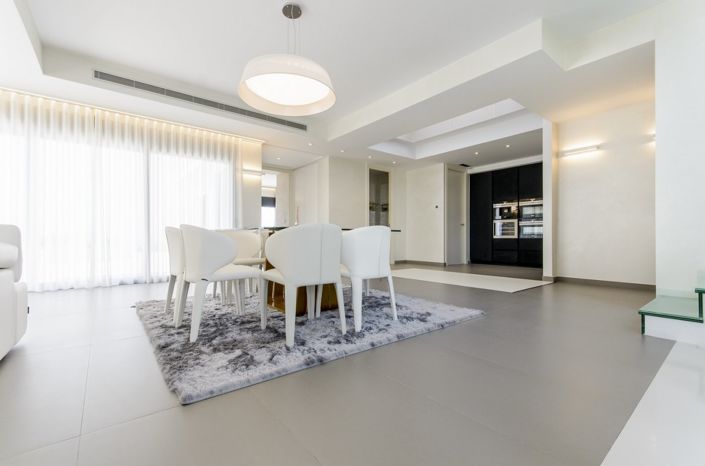 Image No.32-3 Bed Villa for sale