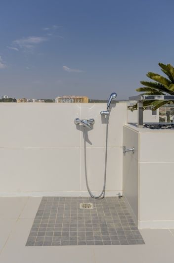 Image No.45-3 Bed Villa for sale