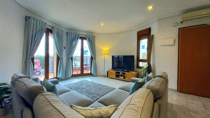 Image No.17-4 Bed Villa for sale