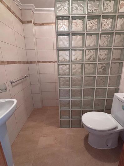 Image No.27-2 Bed Apartment for sale