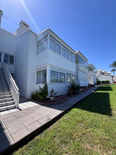 Image No.34-2 Bed Apartment for sale