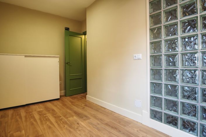 Image No.15-3 Bed House for sale