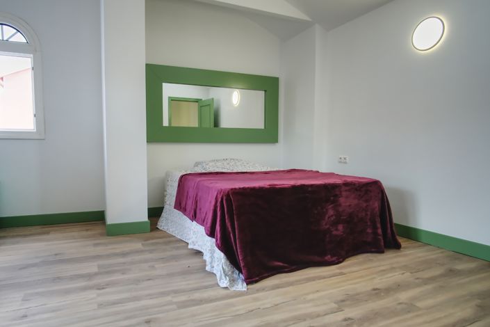 Image No.22-3 Bed House for sale