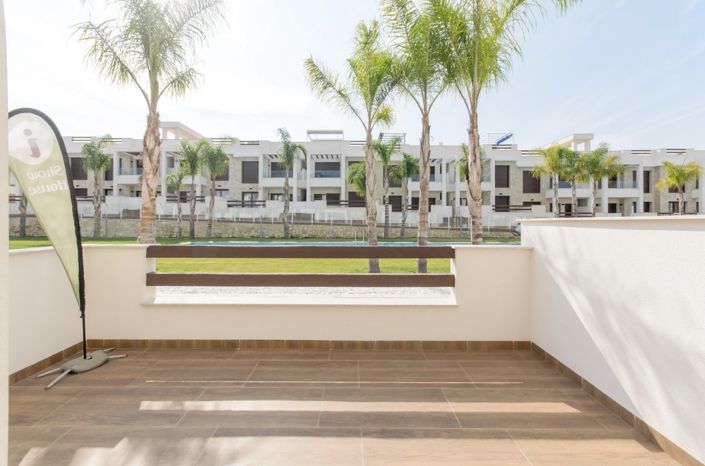 Image No.20-2 Bed Apartment for sale