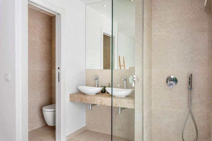 Image No.23-3 Bed Villa for sale