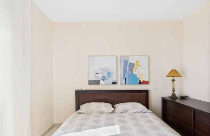 Image No.25-3 Bed Townhouse for sale