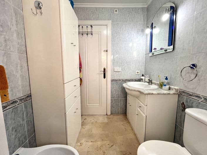 Image No.13-2 Bed Apartment for sale