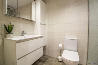 71071modernreformed2bedapartmentlazenia11