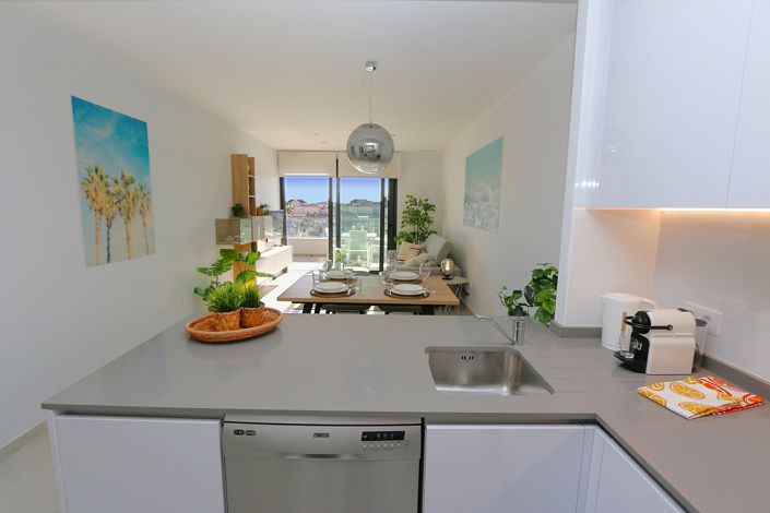 Image No.16-2 Bed Apartment for sale