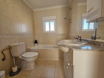 71034caboroigdetachedvillawithprivatepool10