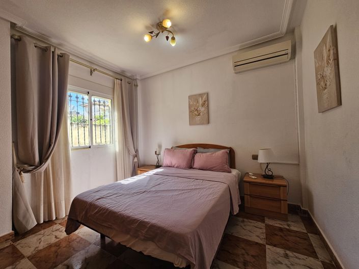 Image No.18-4 Bed Villa for sale