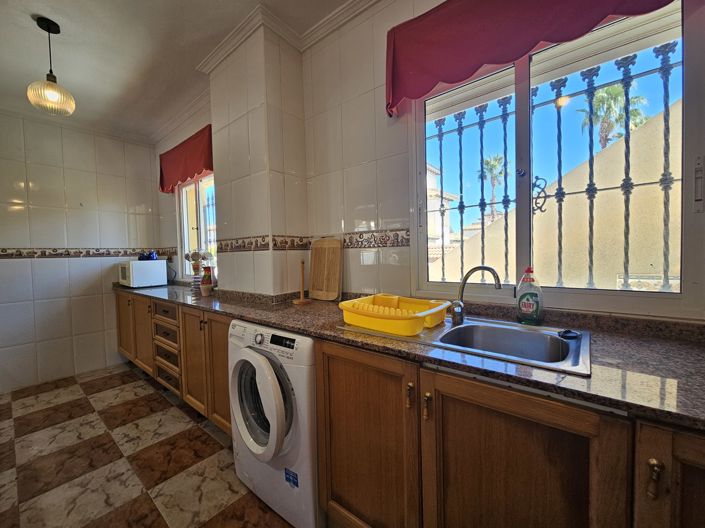 Image No.31-4 Bed Villa for sale